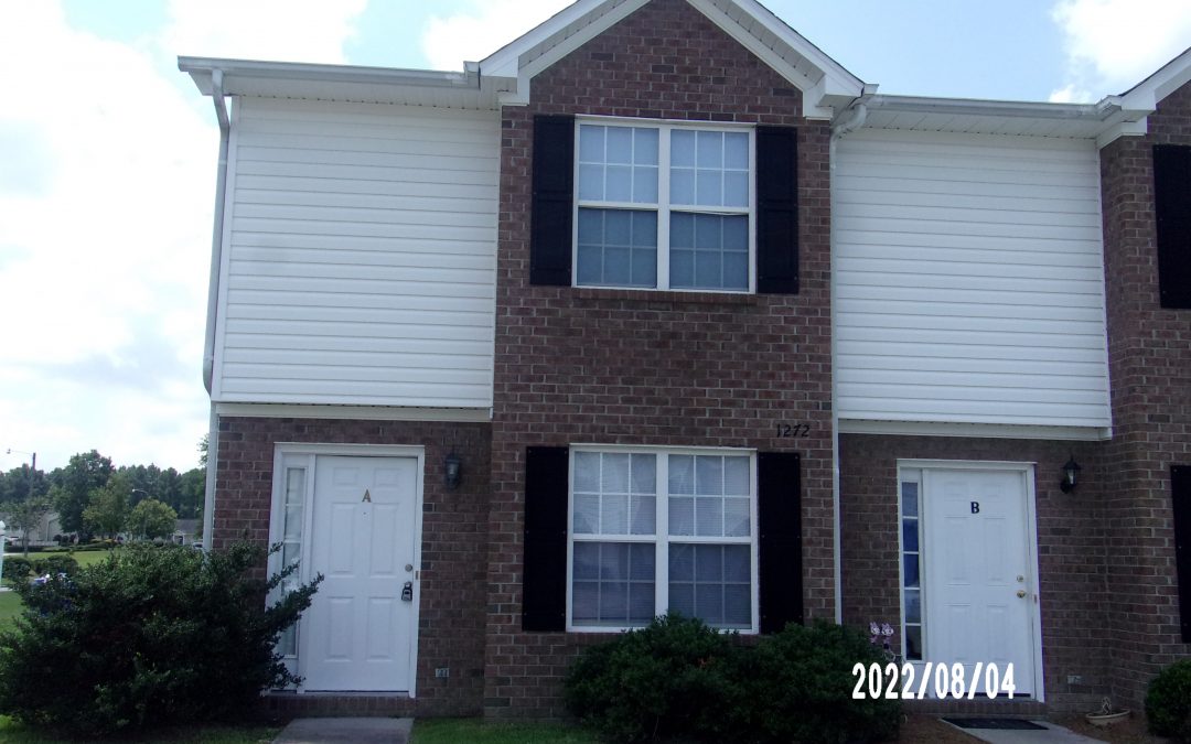 WestRidge Court  2 Bedrooms /  2.5 Bathrooms AVAILABLE NOW