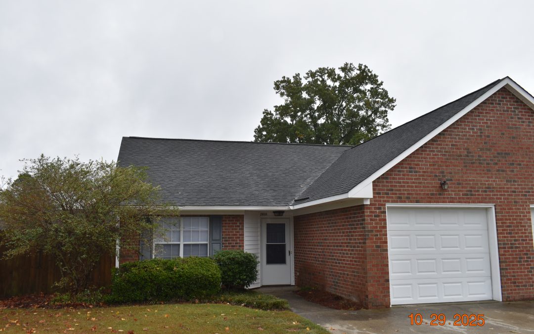 Bluff View Drive 2 bedroom 2 full bathroom w/ garage