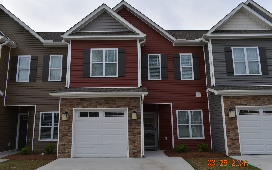 1820 Fox Den Way 3 Bedrooms, 2.5 baths & a Bonus room AVAILABLE APRIL 15th