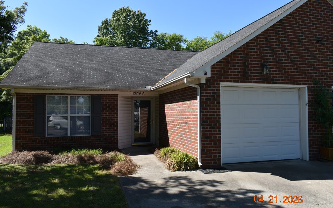 Bluff View & Richard Drive Duplex 2 bed 2 bath  AVAILABLE NOW