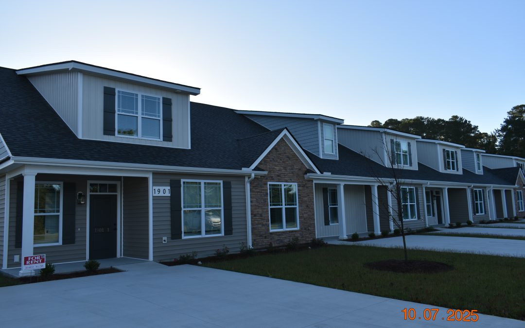 1901 Fox Creek Way 3 bedrooms & 2 bathrooms