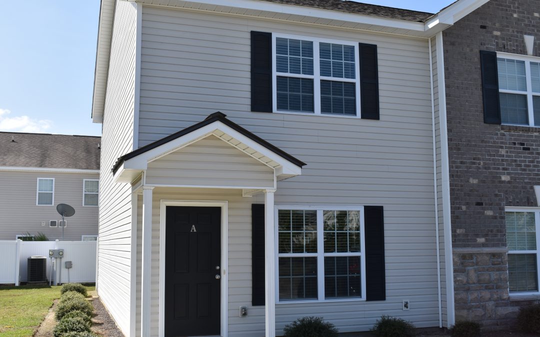 3325 Briarcliff Drive 2 Bedroom / 2.5 Bath Townhome AVAILABLE NOW